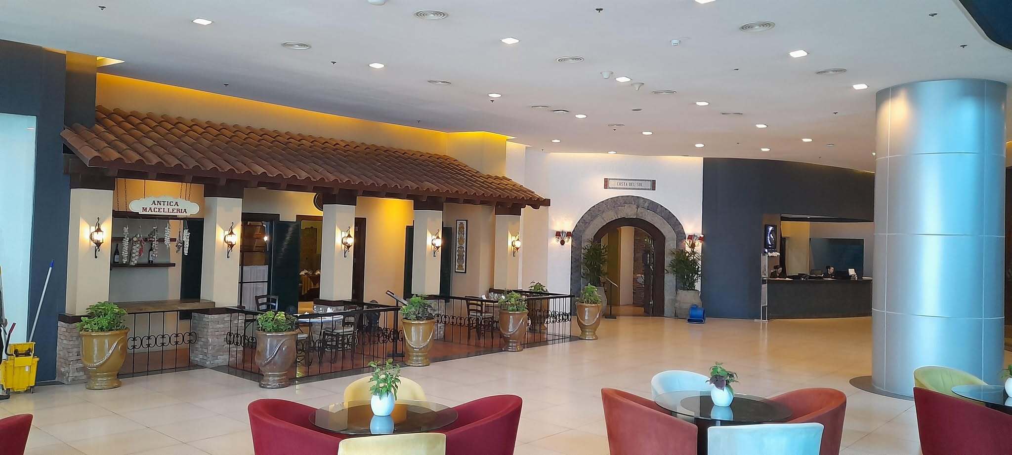 Толық жабдықталған 2 бөлмелі пәтер Alpha Land Makati Place-те