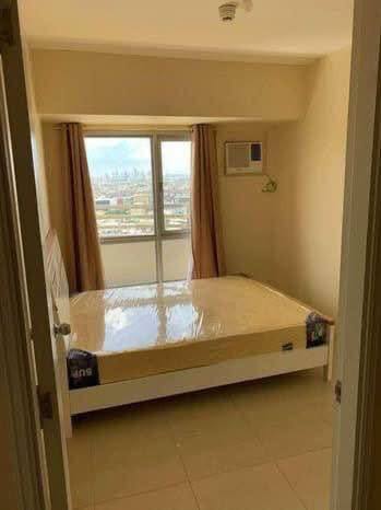 Spacious 2-Bathroom Apartment with City View