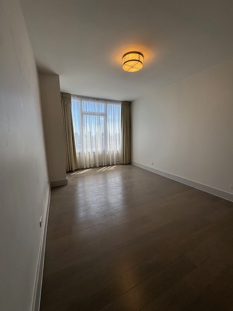 The Proscenium Residences тұрғын үй кешеніндегі екі бөлмелі Rockwell пәтері