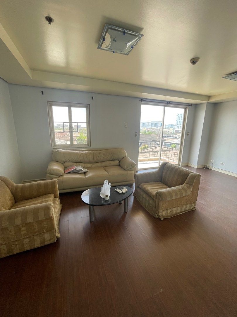 McKinley Garden Villas, BGC, Тагиг қаласындағы 2 бөлмелі толық жабдықталған пәтер