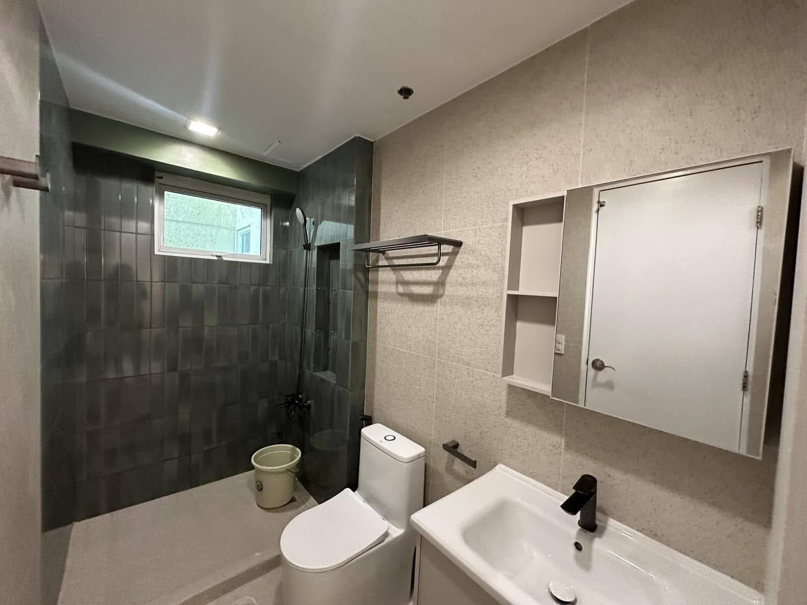 Two Serendra, Bonifacio Global City қаласындағы 1 бөлмелі люкс пәтер