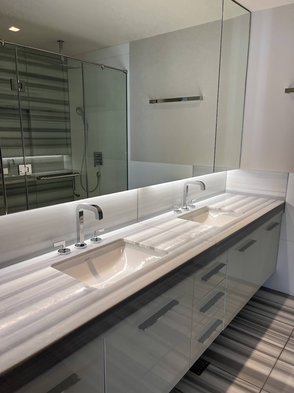 Sakura Proscenium Жағажайлы 3-бөлмелі пәтер ыңғайлылықтарымен