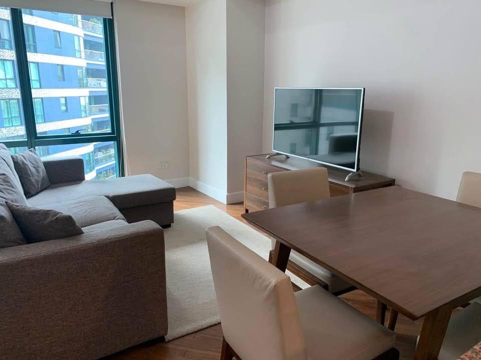 Толық жабдықталған студия Amorsolo Square, Rockwell Center Makati
