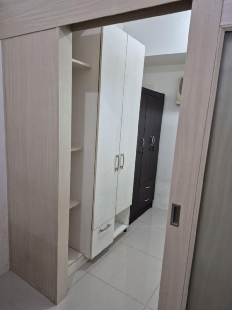 Толық жабдықталған 1 бөлмелі пәтер SMDC Light Residences-те