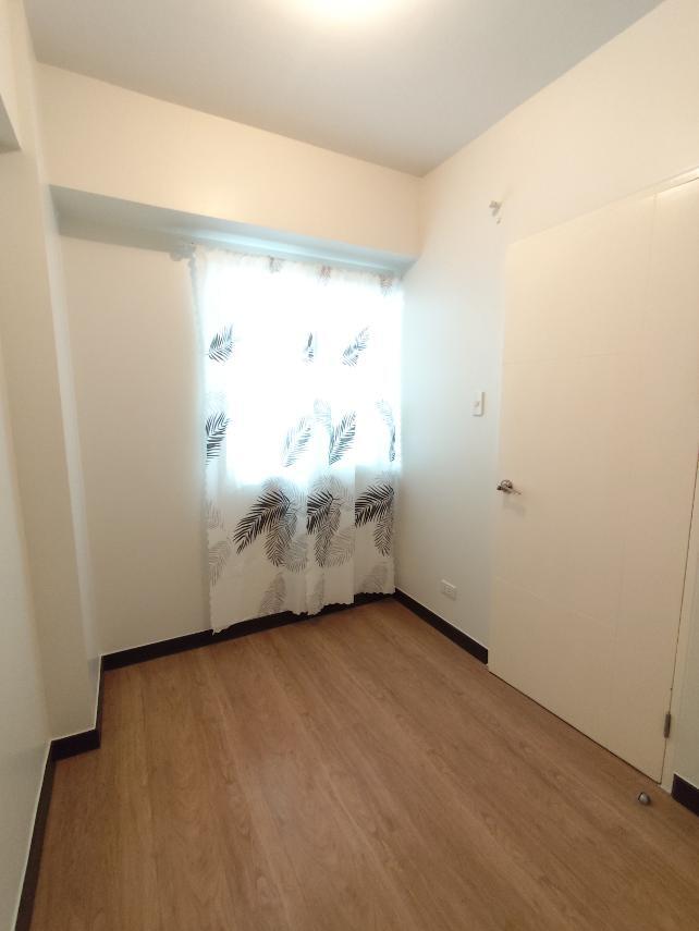 2 Bedroom DMCI Homes Apartment in Parañaque City
