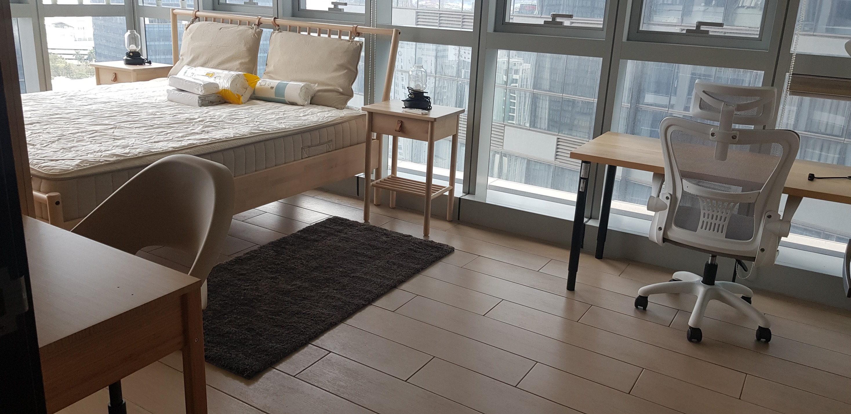 3-кімнатна мебльована квартира в Uptown Parksuite BGC, Тагіг