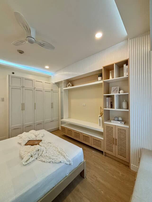 Two Serendra, Almond Tower-дағы толық жабдықталған 1 бөлмелі пәтер