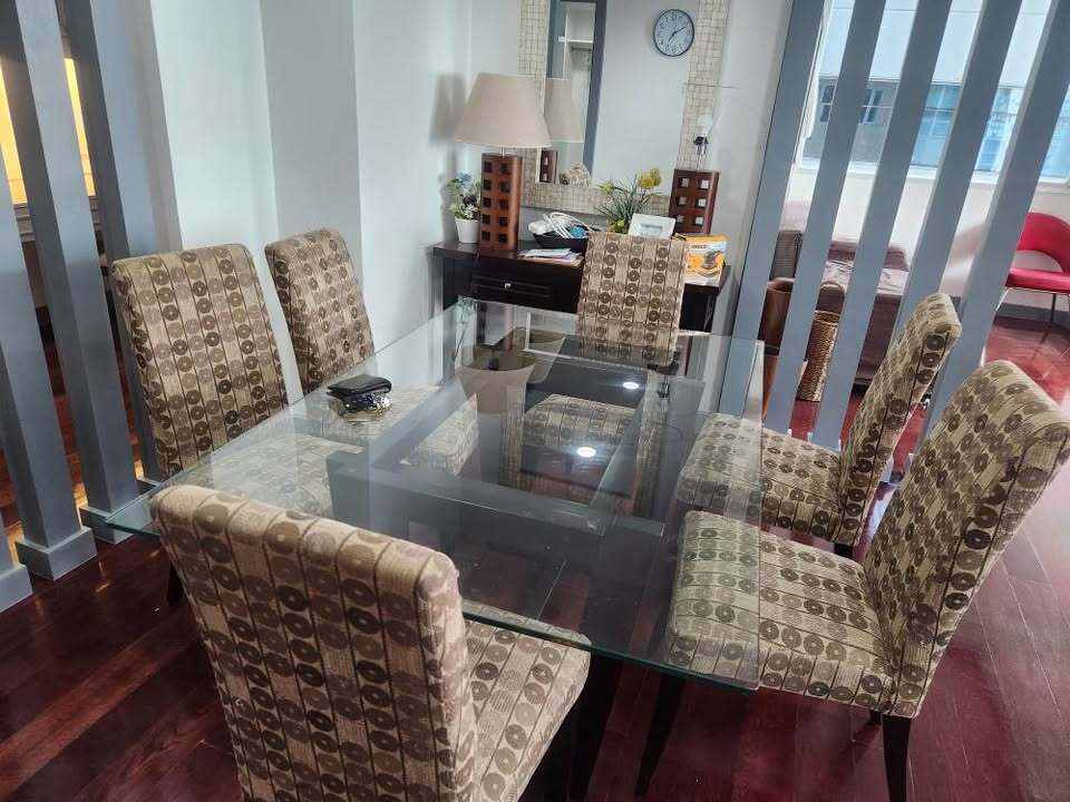 Простора 2-кімнатна квартира у вежі SEIBU, BGC, Тагіг