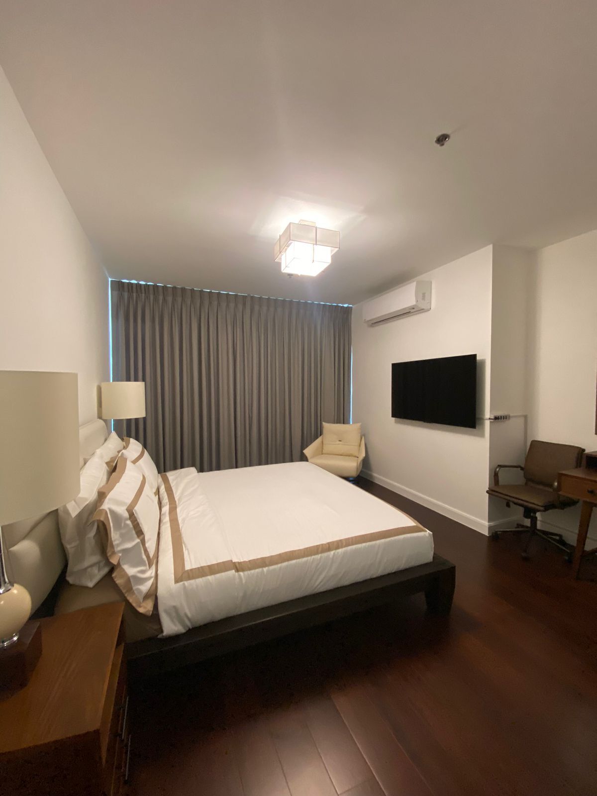 Толық жабдықталған 2 бөлмелі пәтер West Gallery Place