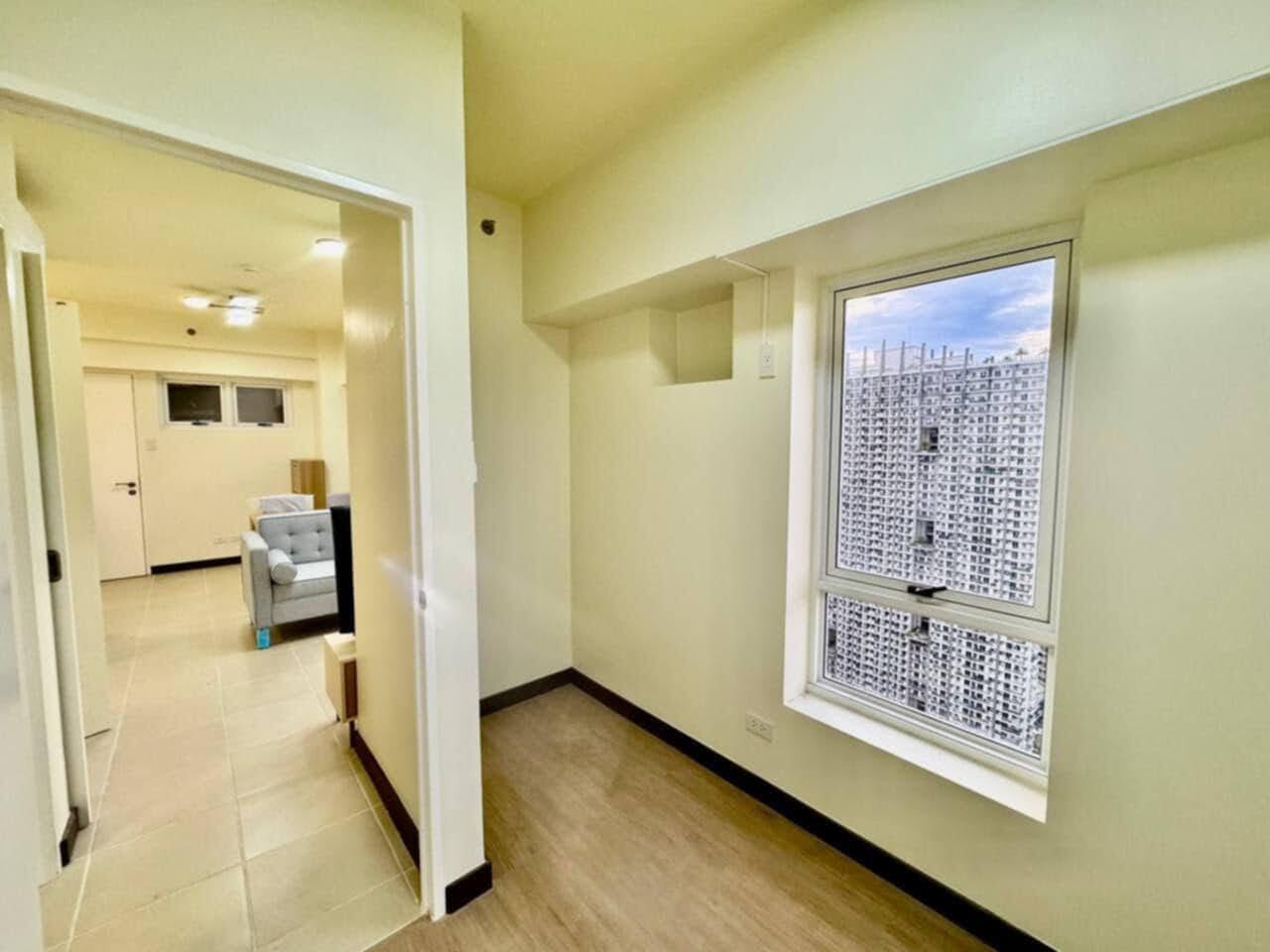 Brixton Place Weston Tower - 2-х комнатная полностью меблированная квартира