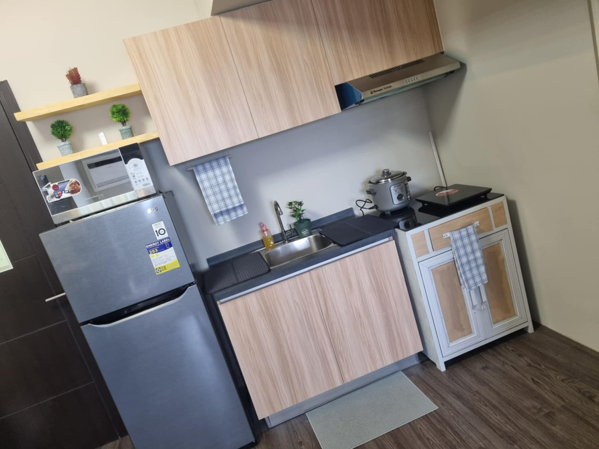 Fully Furnished 1-Bedroom Condo at Avida Turf, BGC Taguig