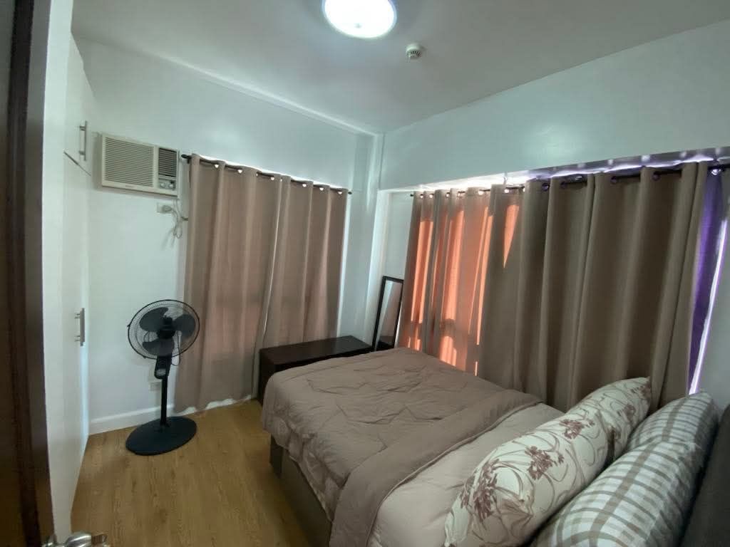 The Grand Midori Makati-дағы жиһазбен жабдықталған 2 бөлмелі пәтер