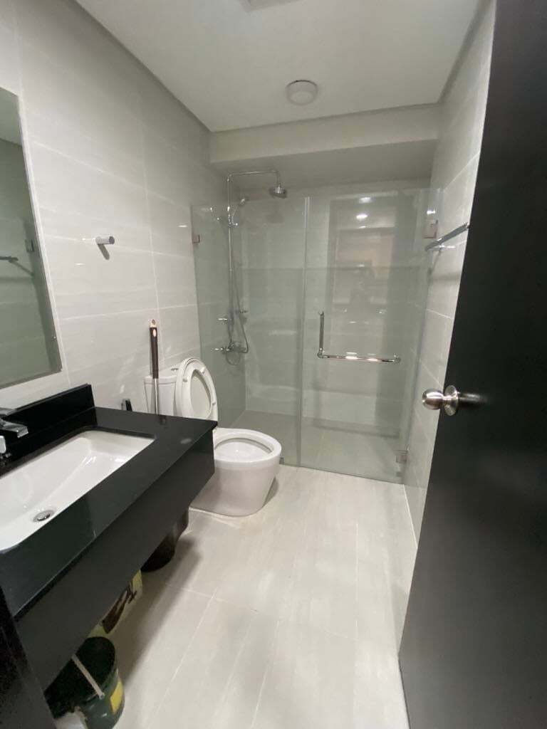 Park Triangle Residences 1-Bedroom Furnished Condo in BGC