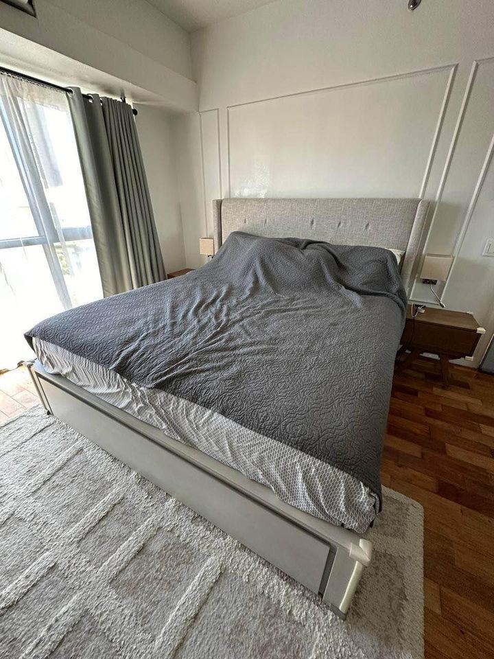One Serendra 1 Bedroom Fully Furnished Apartment in Taguig