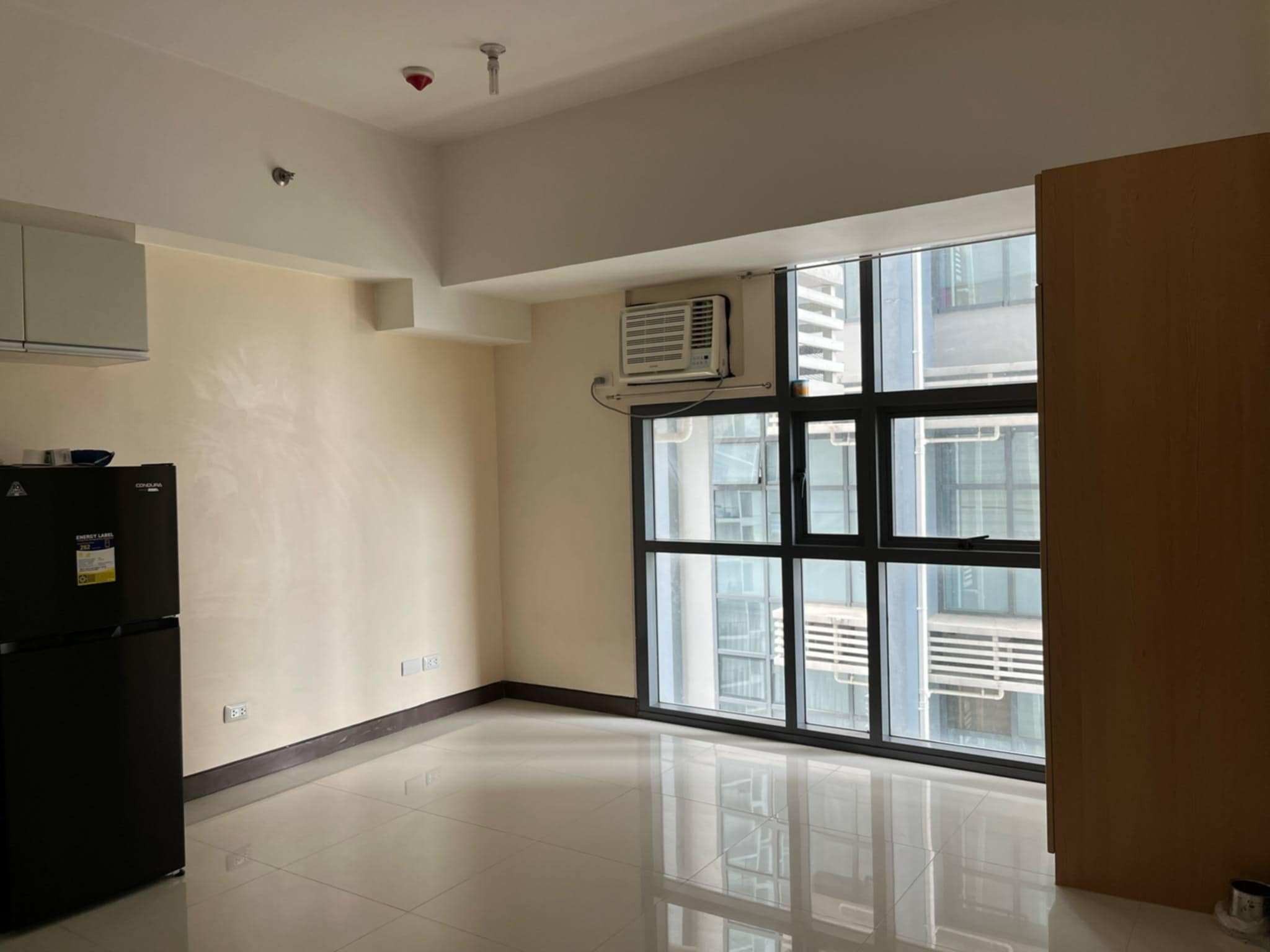 Viceroy Residences, 1-мұнара, МакКинли Хиллдегі студия