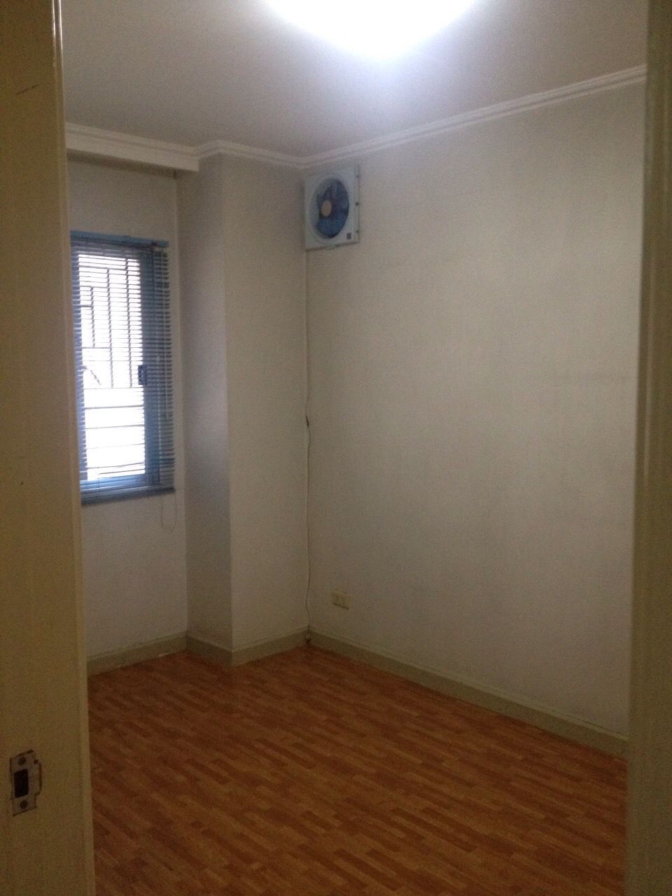 3BR Unfurnished Condo in Leighcourt Condominium, San Juan City