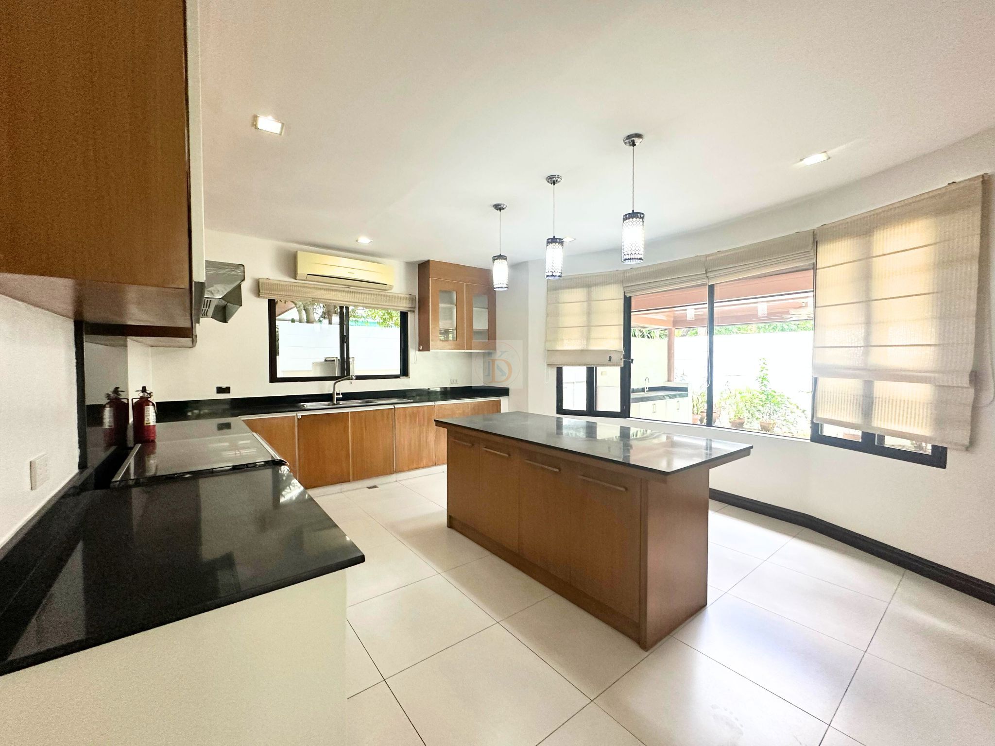 Spacious 5-Bedroom House in Ayala Alabang Village with Multiple Amenities