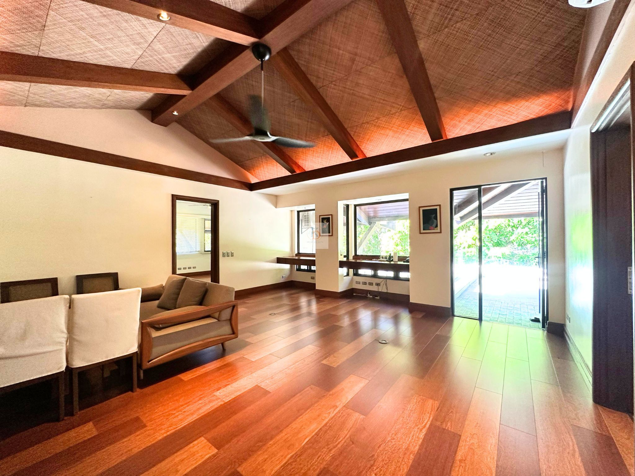 Spacious Luxury House in Ayala Alabang Village