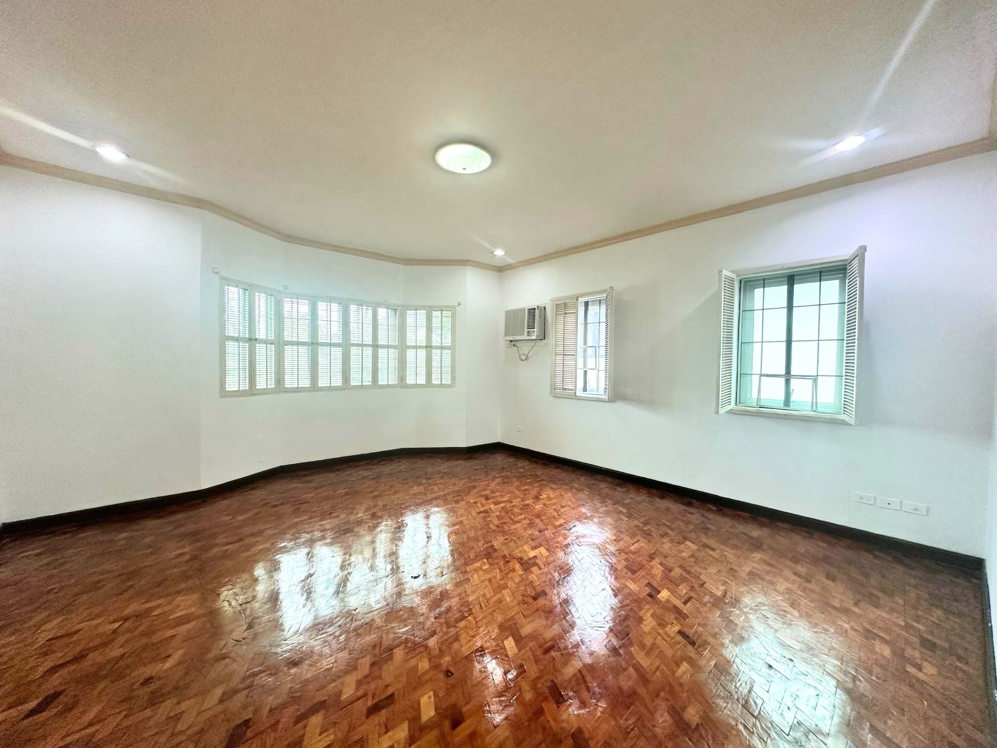Spacious 4-Bedroom House in Ayala Alabang Village