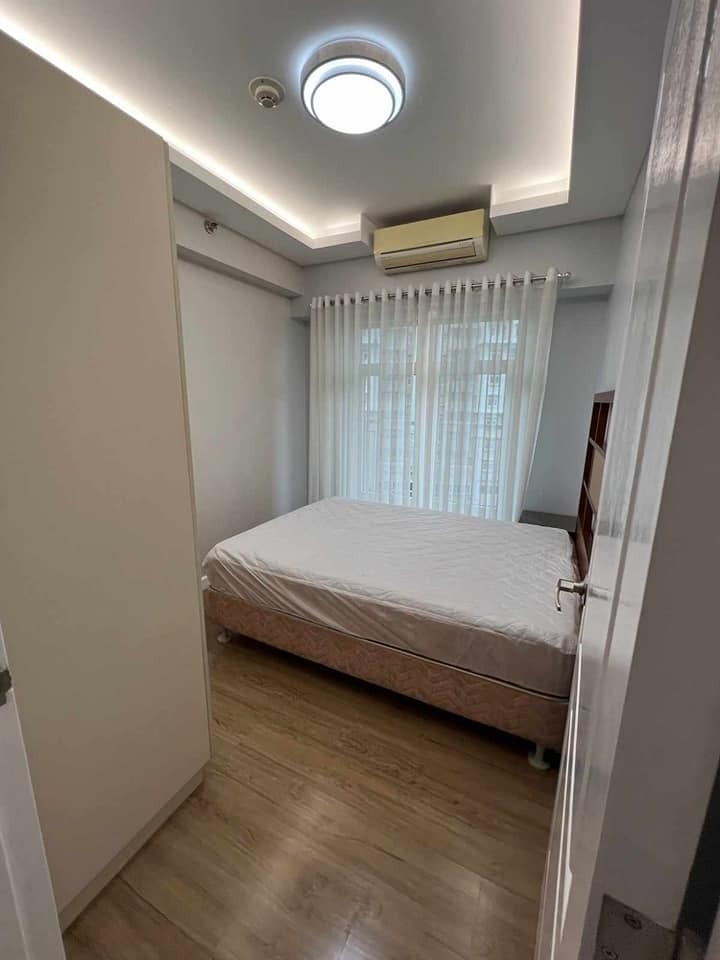 Two Serendra Red Oak - Тагигтегі 2 жатқа бөлмелі толық жабдықталған пәтер