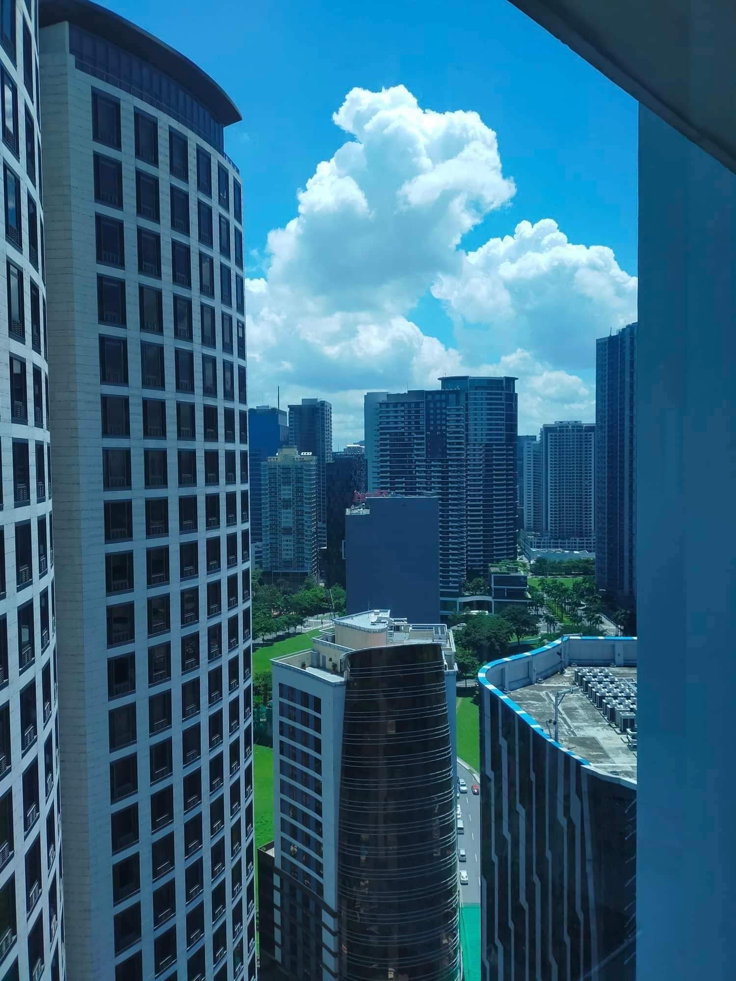 Fully Furnished 2BR at Fifth Avenue Place BGC Taguig