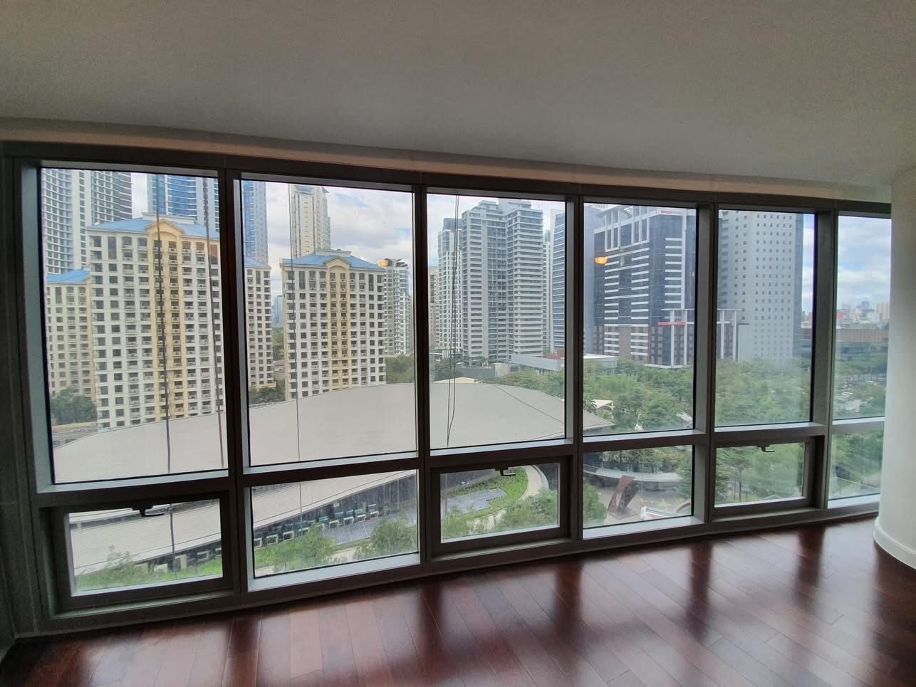 The Suites Толық жабдықталған 2 жатқы бұрыштық бөлім