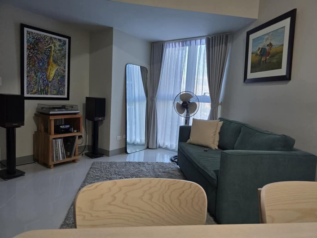 Кең 2 бөлмелі пәтер Uptown Parksuites Tower 2, BGC