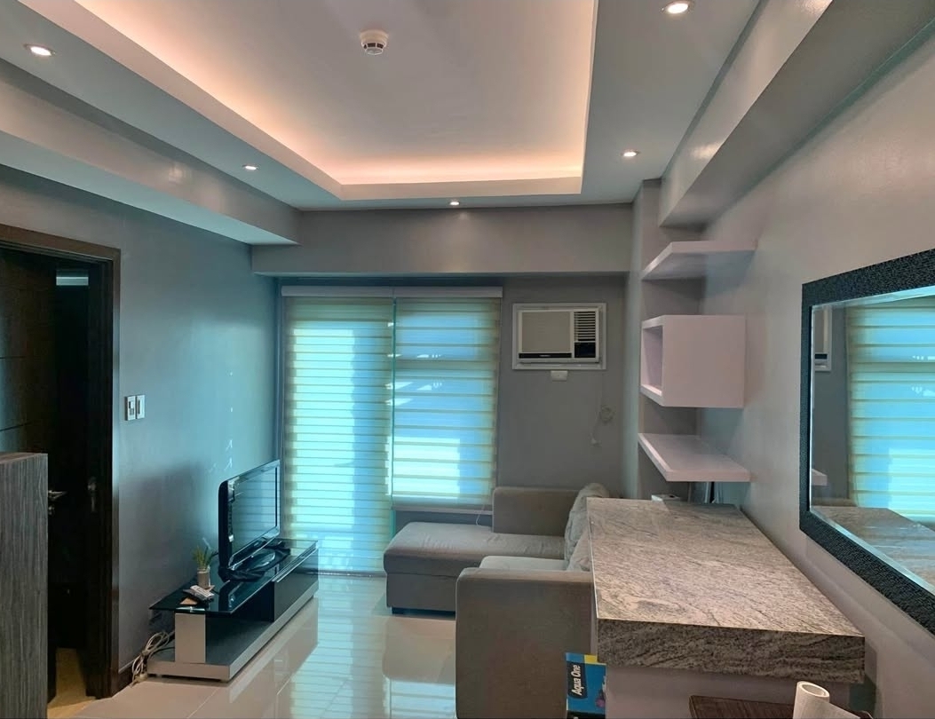 Robinsons Magnolia Residences-тегі балконды 1 бөлмелі пәтер