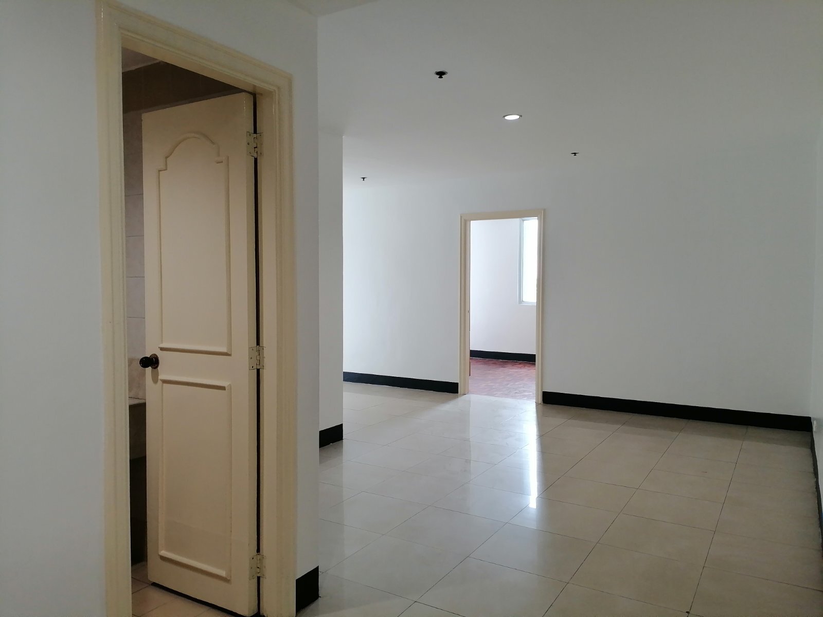 2-Bedroom Apartment in AIC Grande Tower, Ortigas Center, Pasig City
