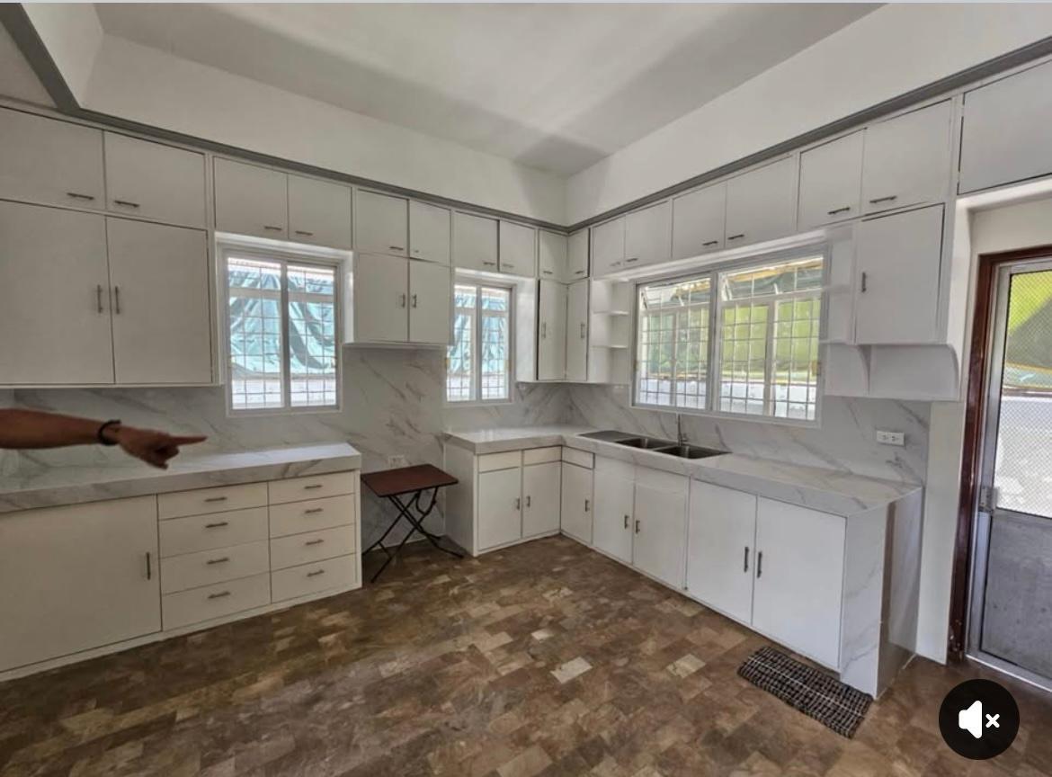 B.F. Homes, Паранаке қаласындағы ұқыпты 2 қабатты үй