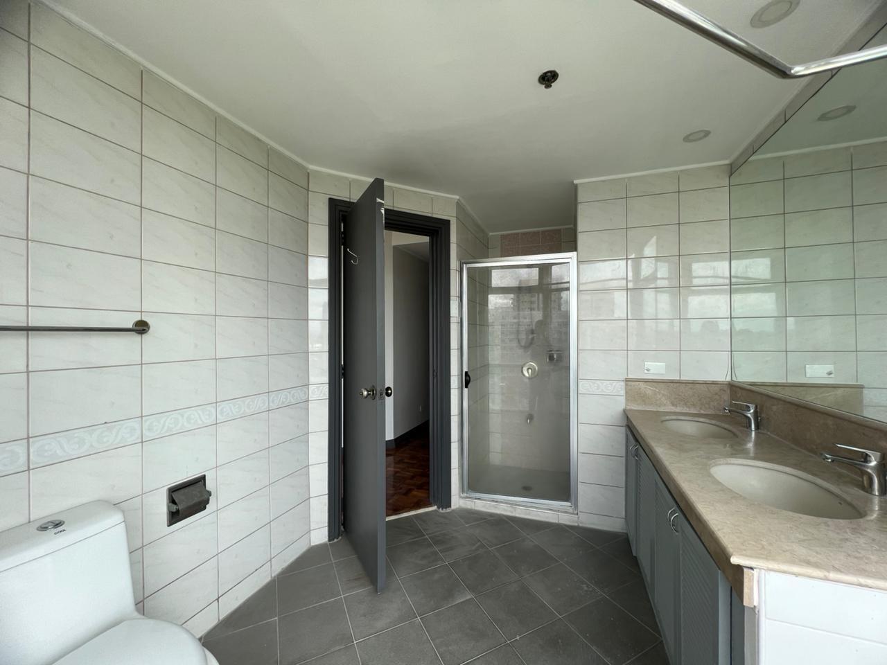 Aspen Tower кондоминиумы - Parkway, Мунтинлупа қаласындағы кең 3 бөлмелі пәтер
