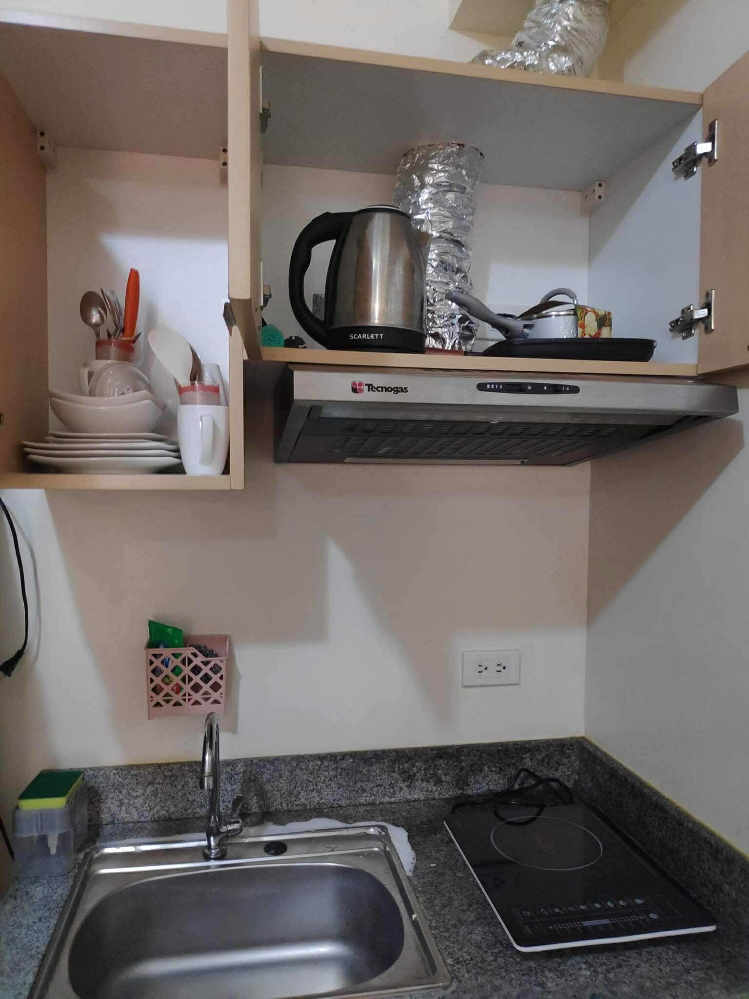 Studio Unit at Paseo Verde, Real St. C-5 Extension, Las Pinas City