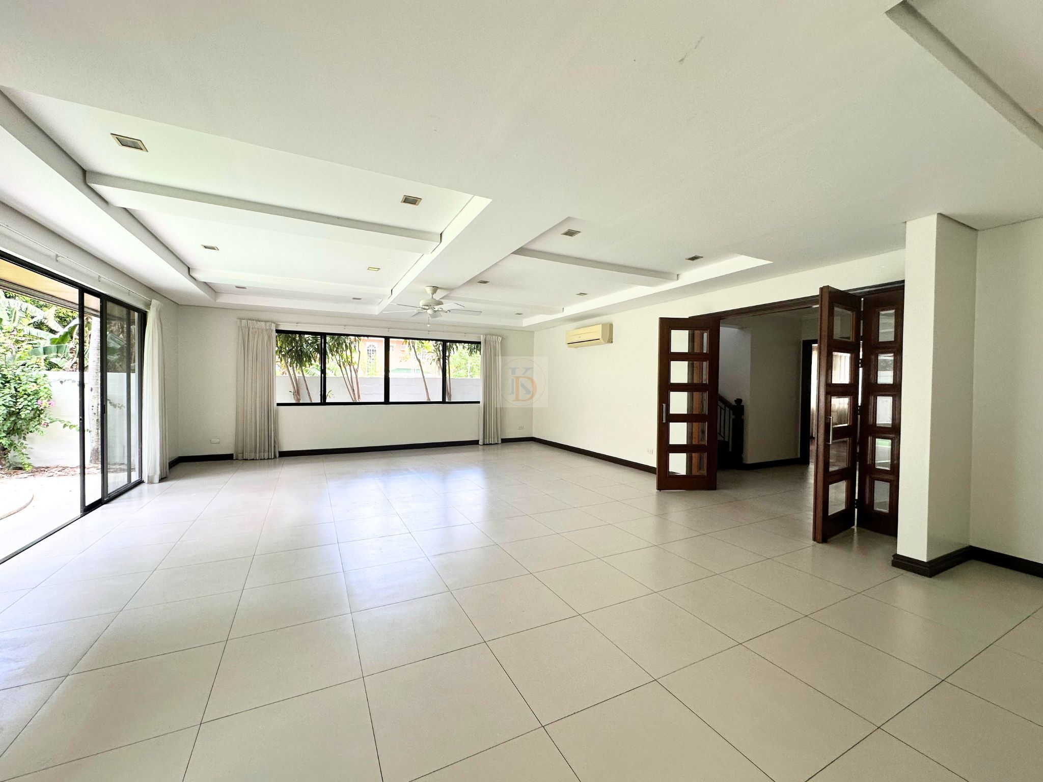 Spacious 5-Bedroom House in Ayala Alabang Village with Multiple Amenities