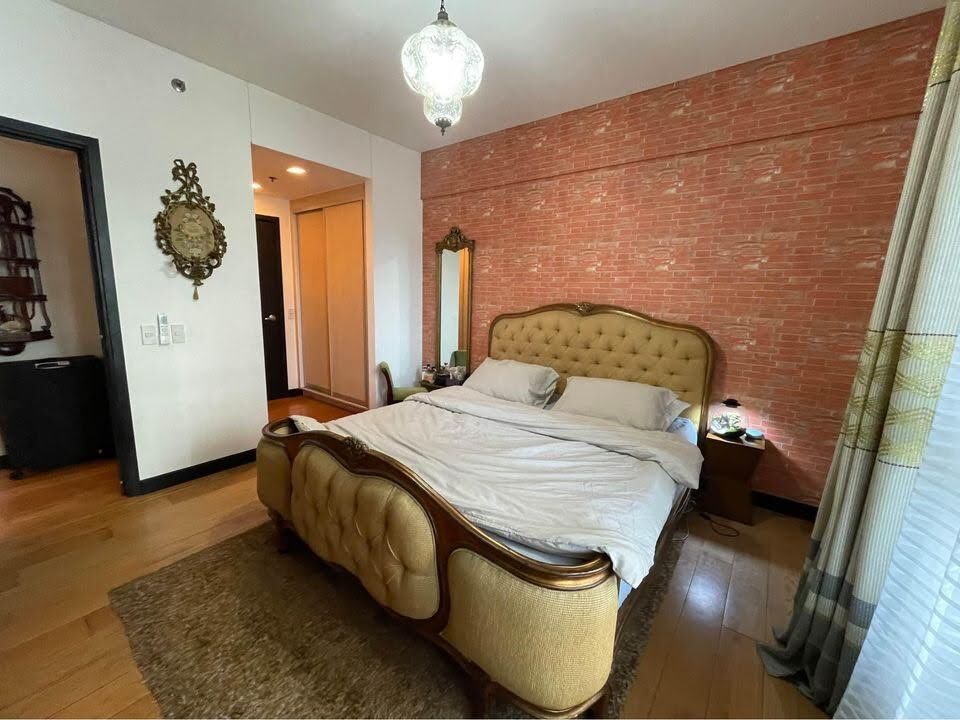 1-кімнатна розкішна квартира в One Serendra West Tower, Тагіг