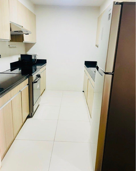 BGC, Тагиг қаласындағы Two Serendra кондо - Жабдықталған 2 бөлмелі