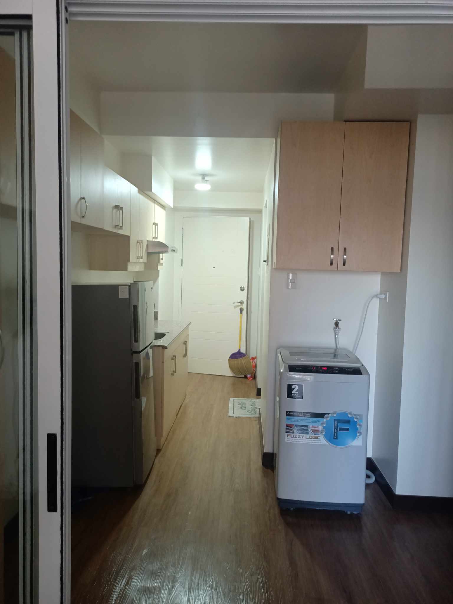 1 Bedroom Apartment near Unimart Capitol Commons