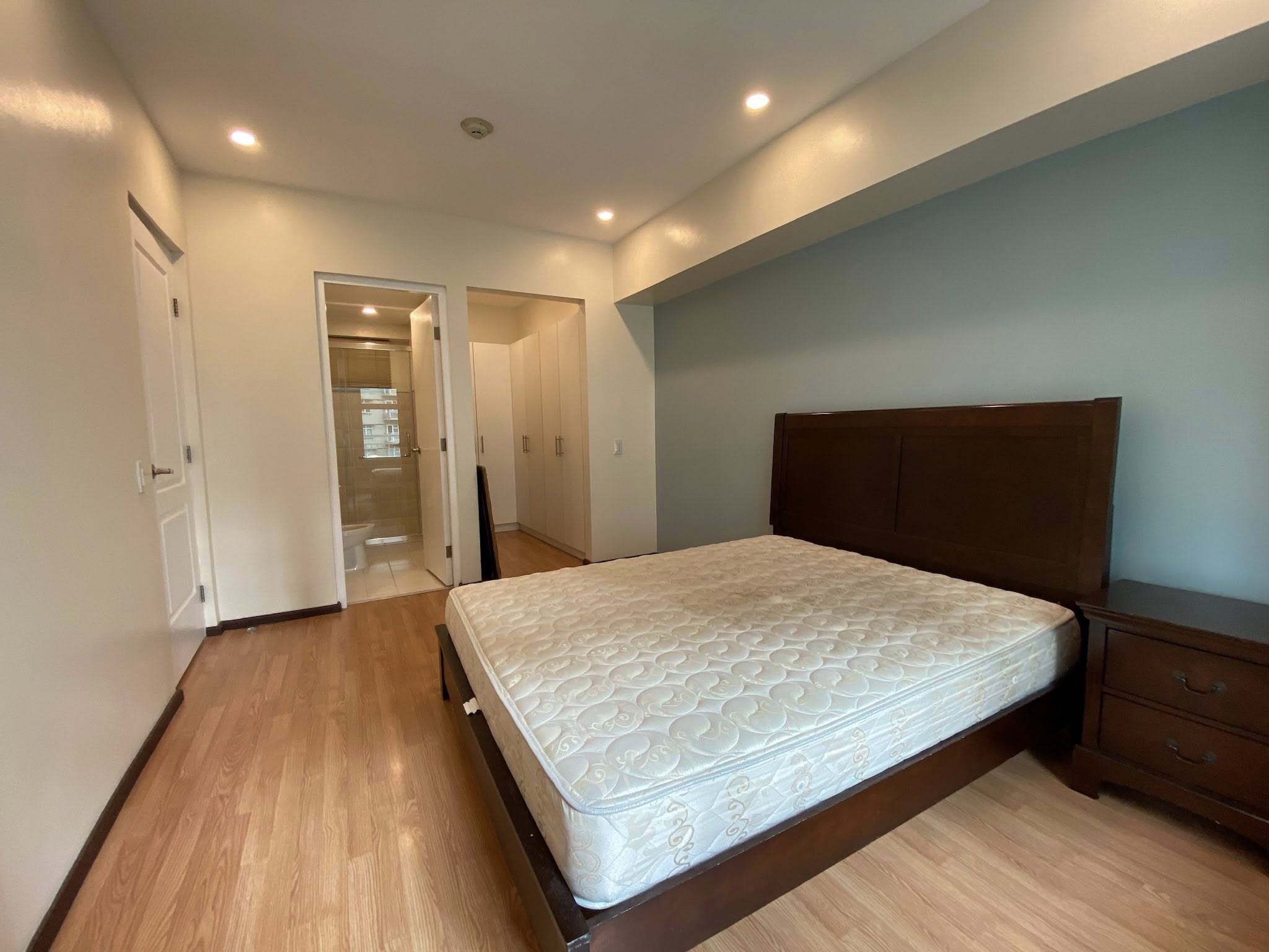 Жабдықталған 2 бөлмелі пәтер Two Serendra Callery Tower BGC, Тагиг