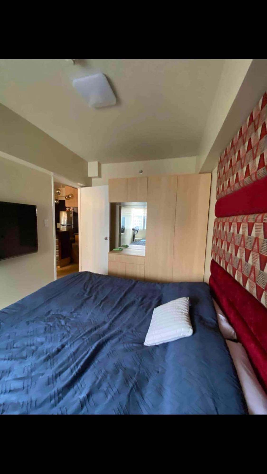 1 Bedroom Furnished Apartment in Avida Towers Turf BGC