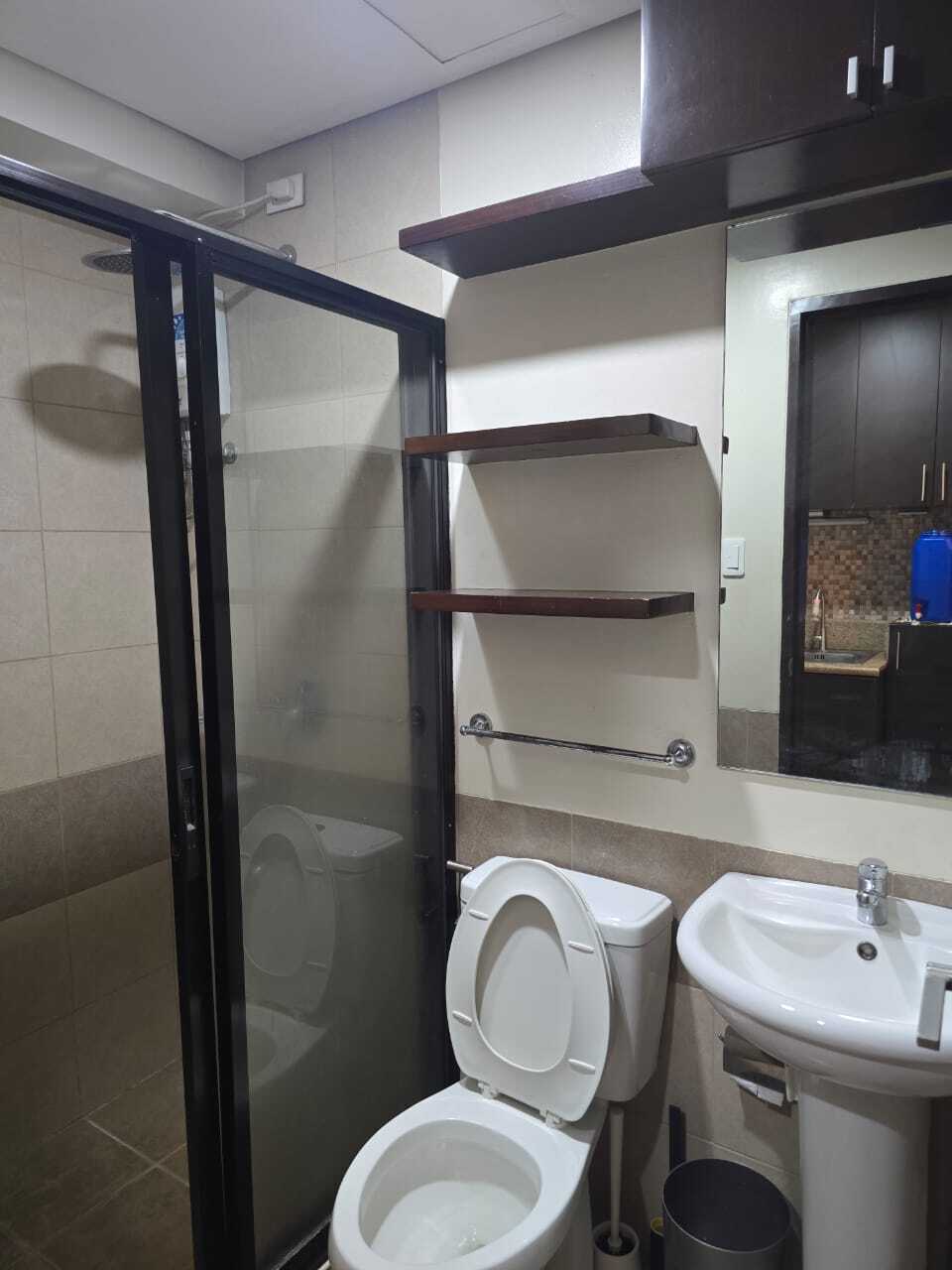 Жабдықталған студиялық пәтер, Axis Residences, Мандалуйонг қаласы