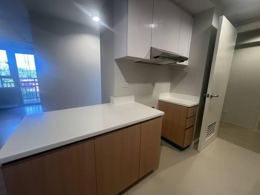 3BR Apartment with 2 Parking Slots, 96 sqm, 3rd Floor