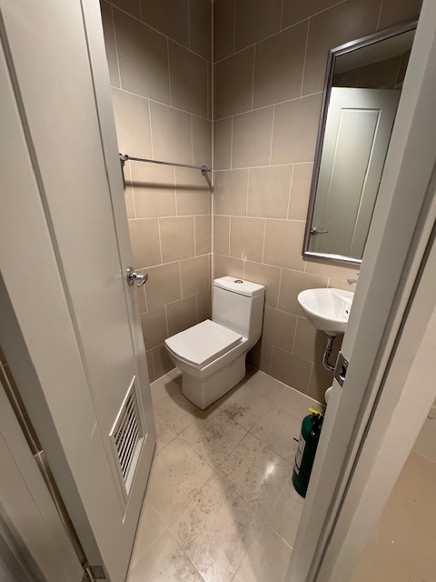 The Proscenium Residences тұрғын үй кешеніндегі екі бөлмелі Rockwell пәтері