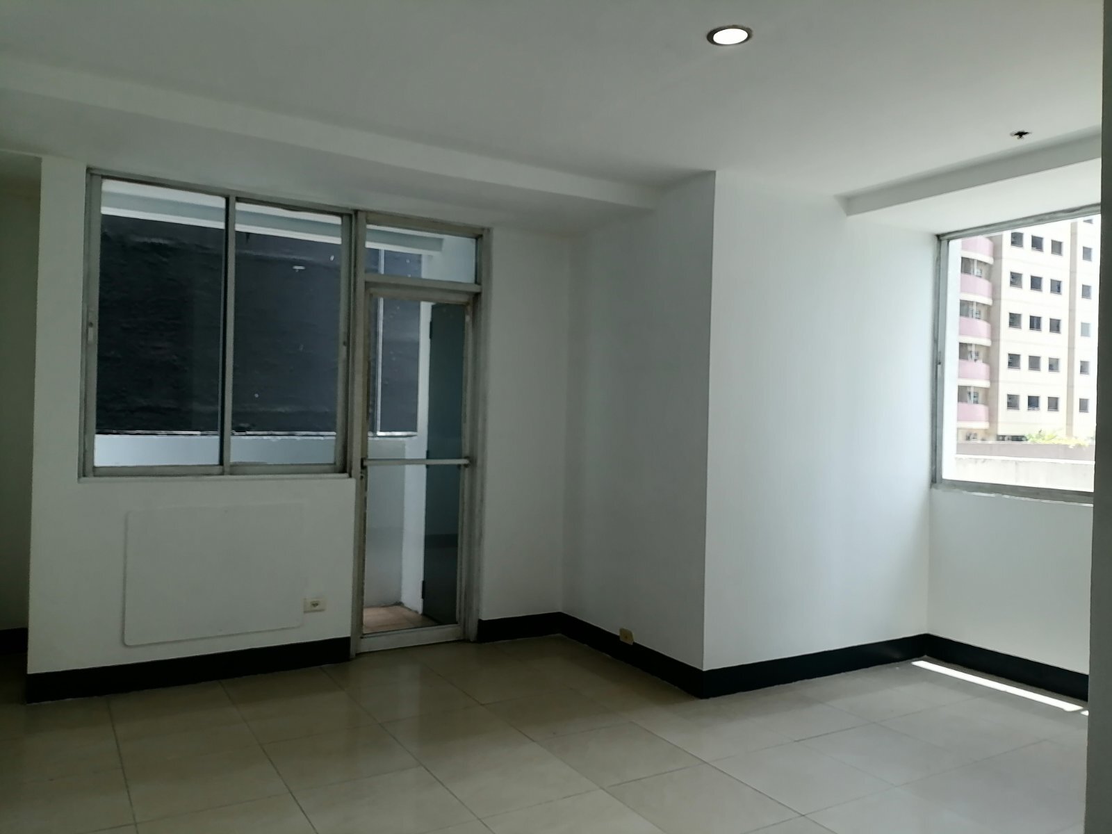 2-Bedroom Apartment in AIC Grande Tower, Ortigas Center, Pasig City