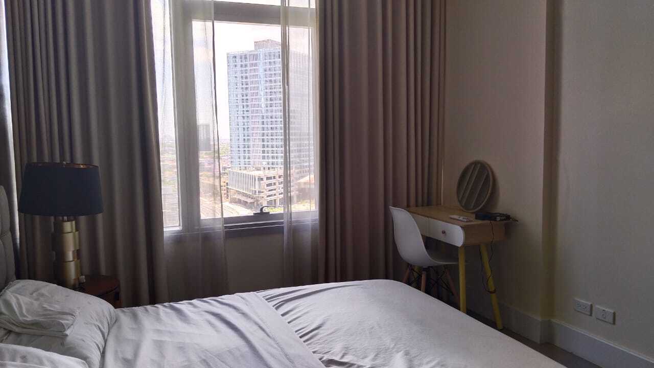 Lincoln Tower-дағы 1 жатын бөлмелі жабдықталған пәтер