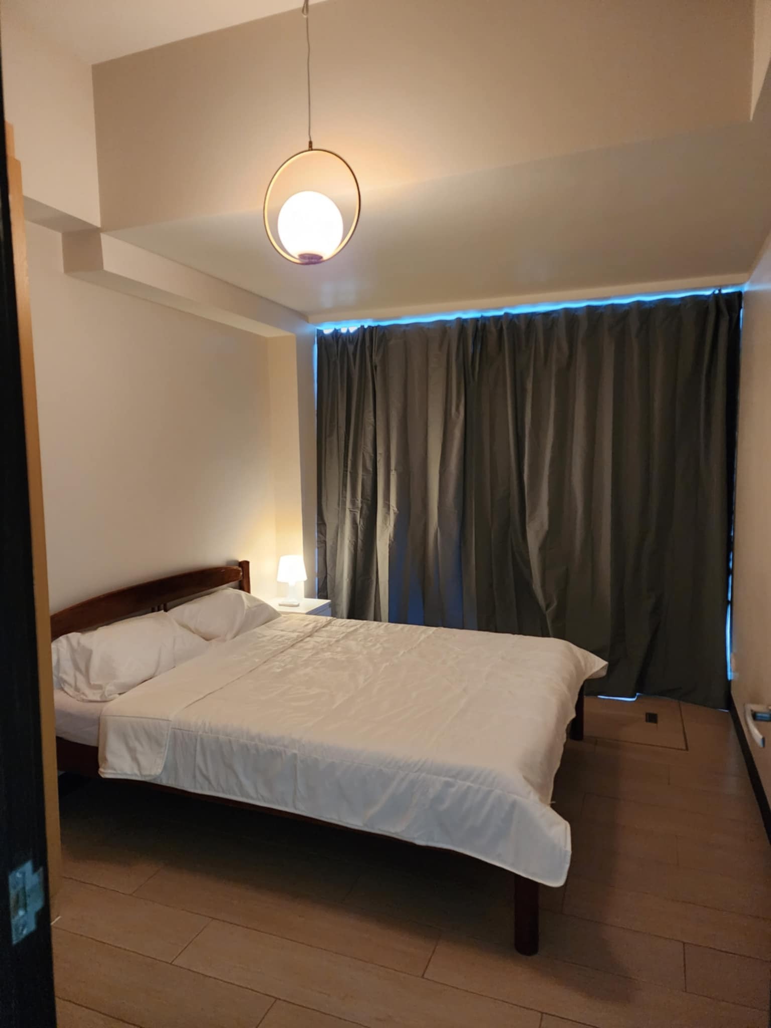Uptown Parksuites Tower 1, BGC-дағы бұрыштық 2 бөлмелі пәтер - Кең және престижді орналасу