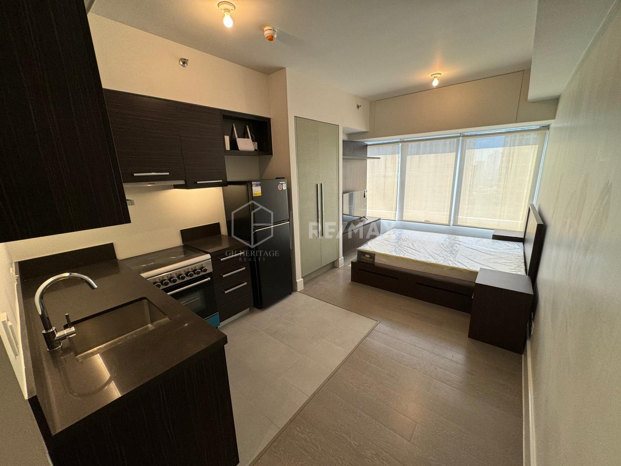 The Proscenium Residences тұрғын үй кешеніндегі студия