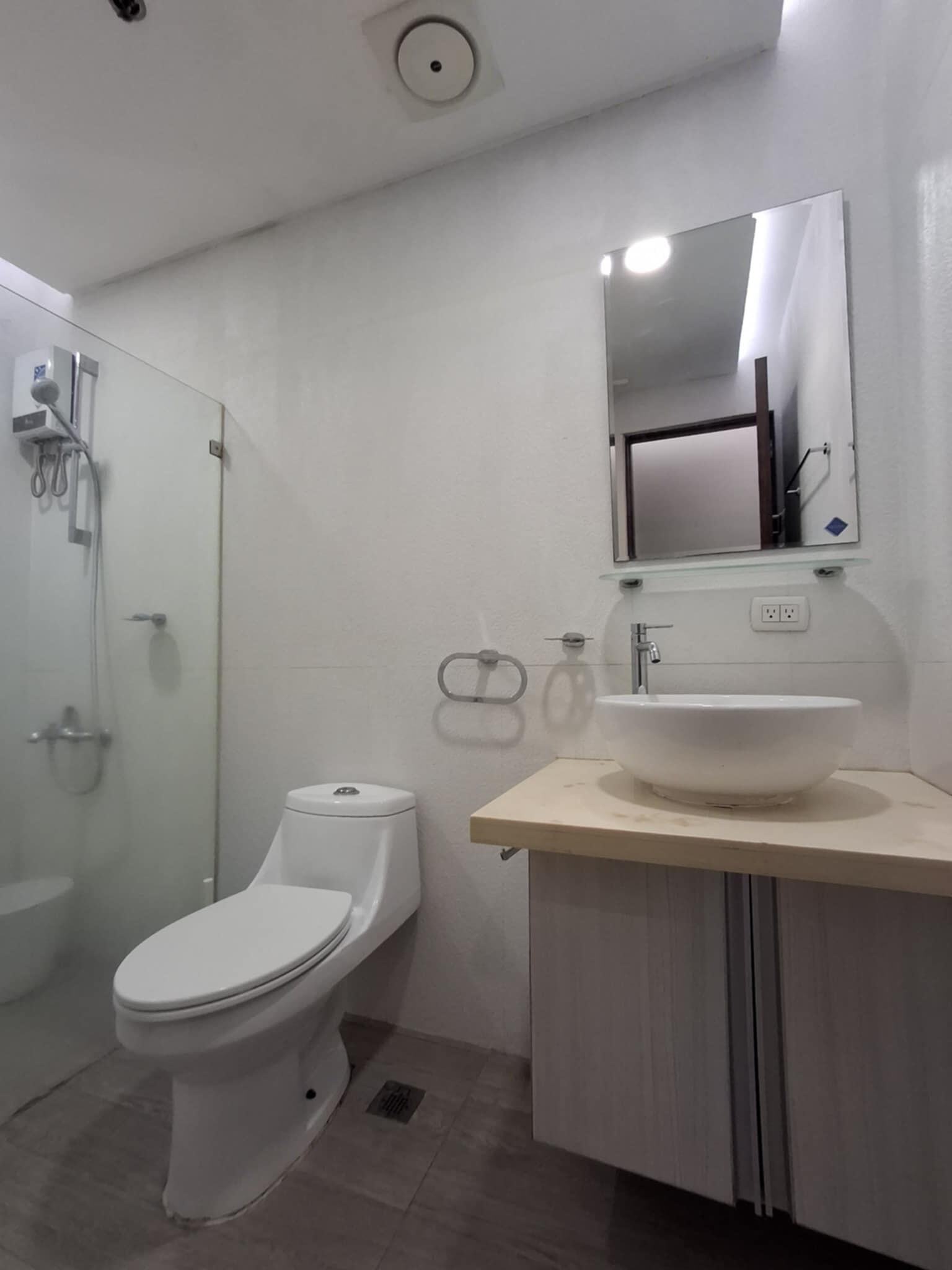 Студія в башті Seibu - Сучасний дизайн, 38 кв.м, 27 поверх