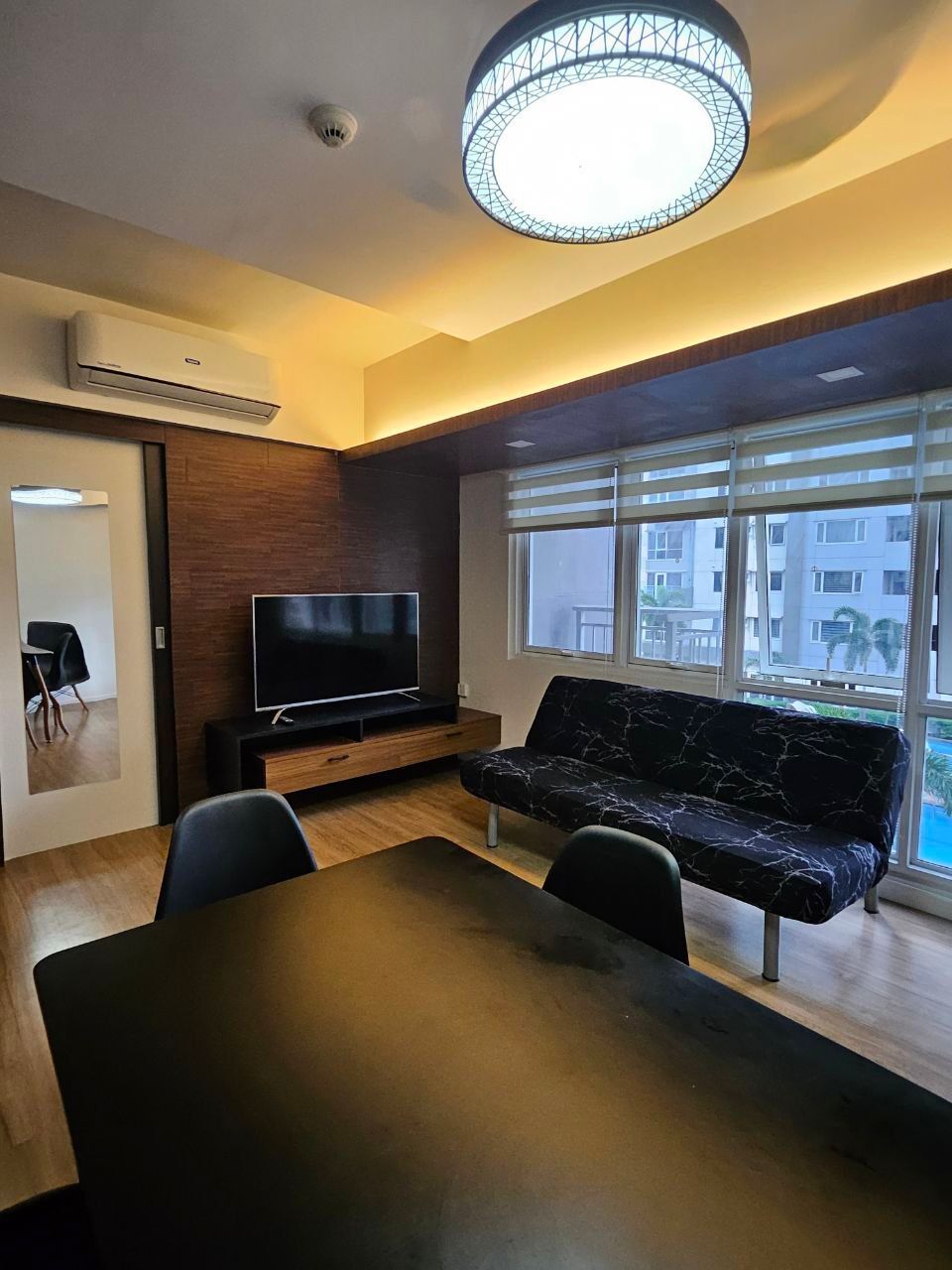 2BR Fully Furnished Apartment with Parking