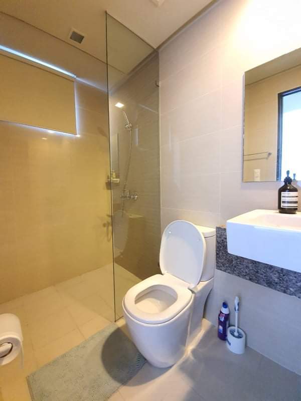 Толық жабдықталған 2 жатқа бөлмелі Uptown Ritz BGC, Тагиг