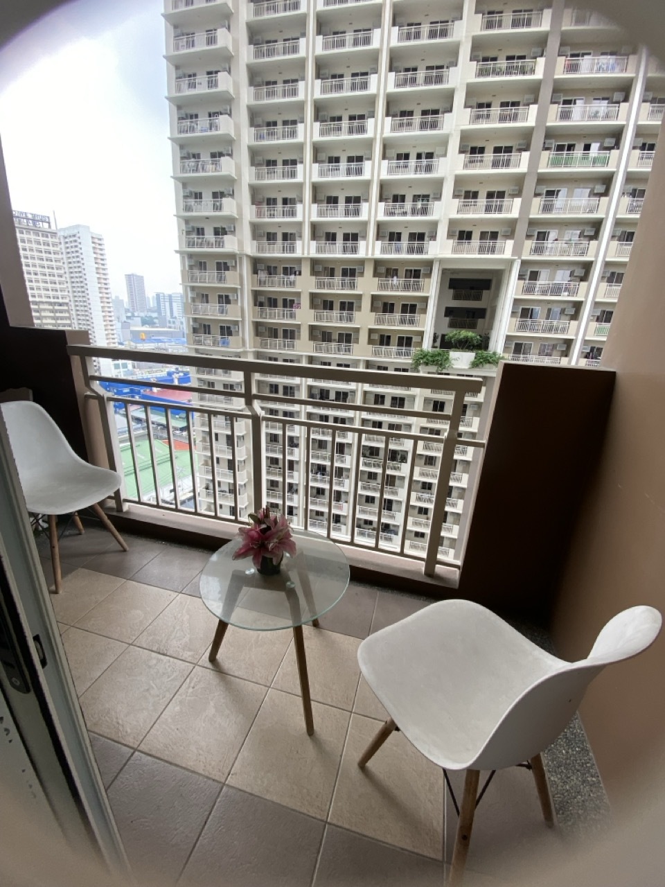 1-кімнатна мебльована квартира в Brixton Place, Kapitolyo, Пасиг Сіті