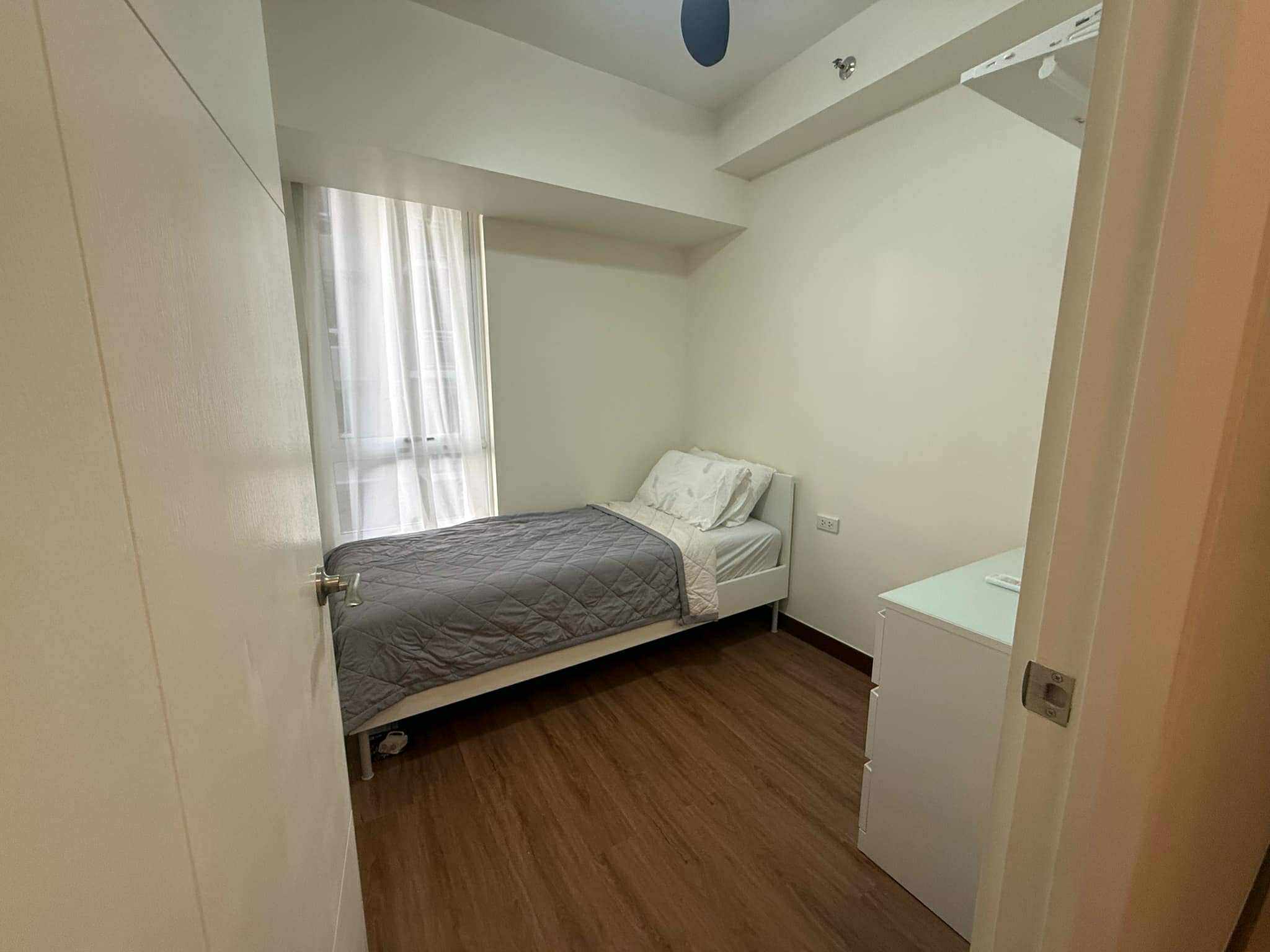Alder Residences 3-Bedroom Fully Furnished Apartment in Acacia Estates